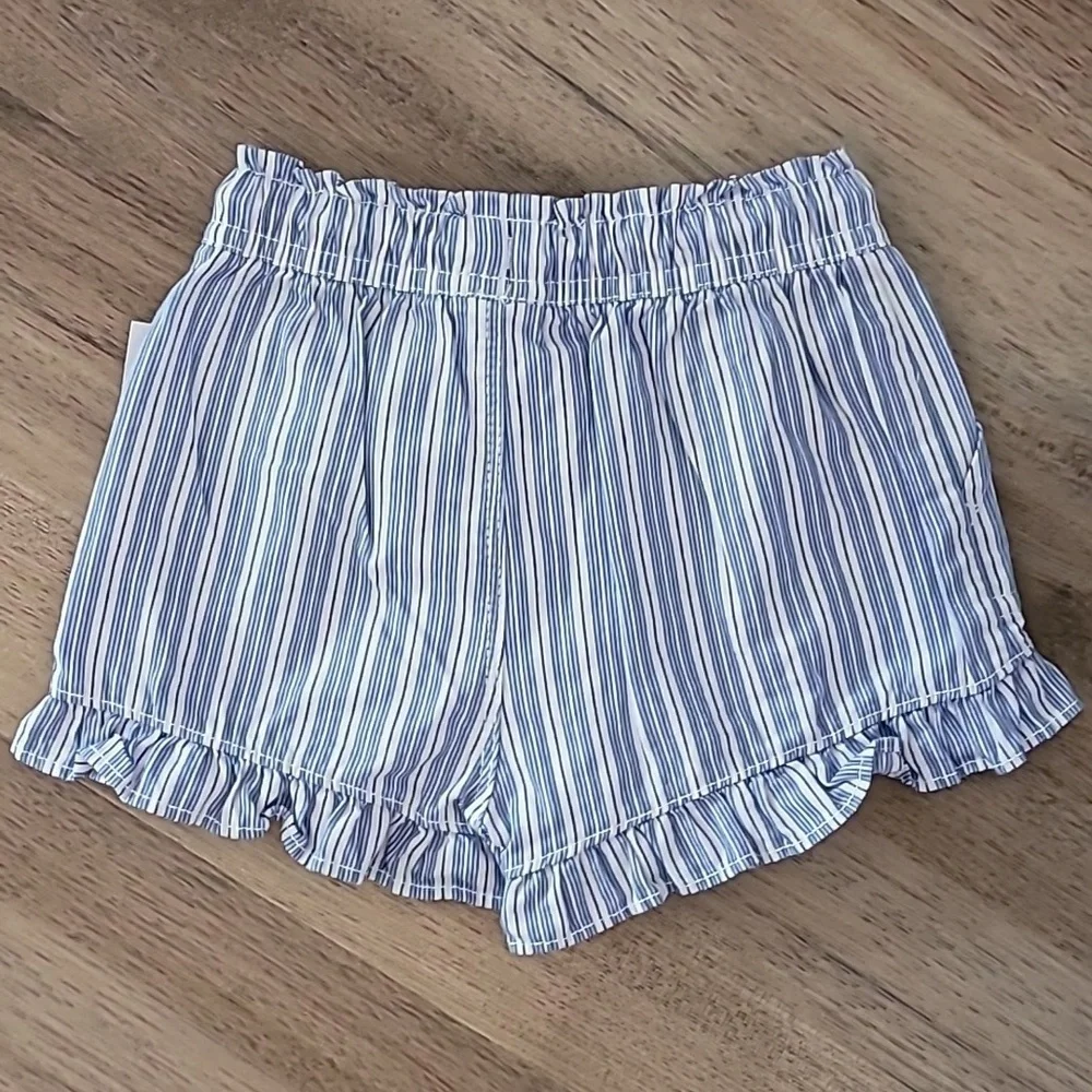 NWT Baby GAP Striped Ruffle Cotton shorts 18-24m Blue White